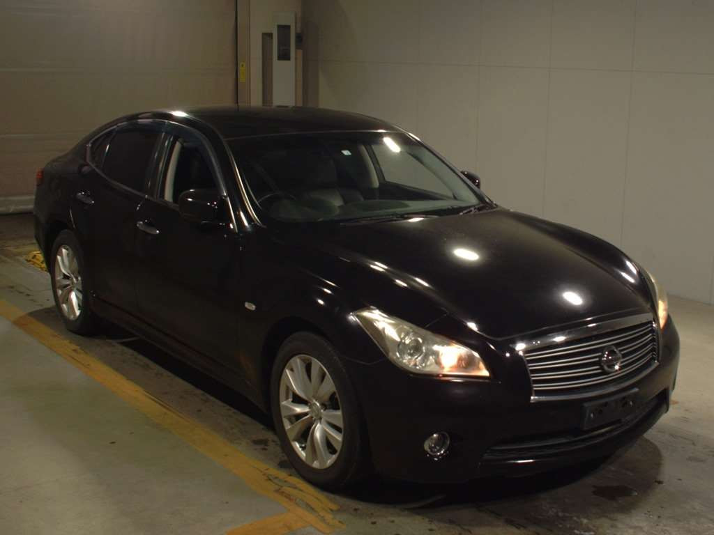 2010 Nissan Fuga Y51[2]