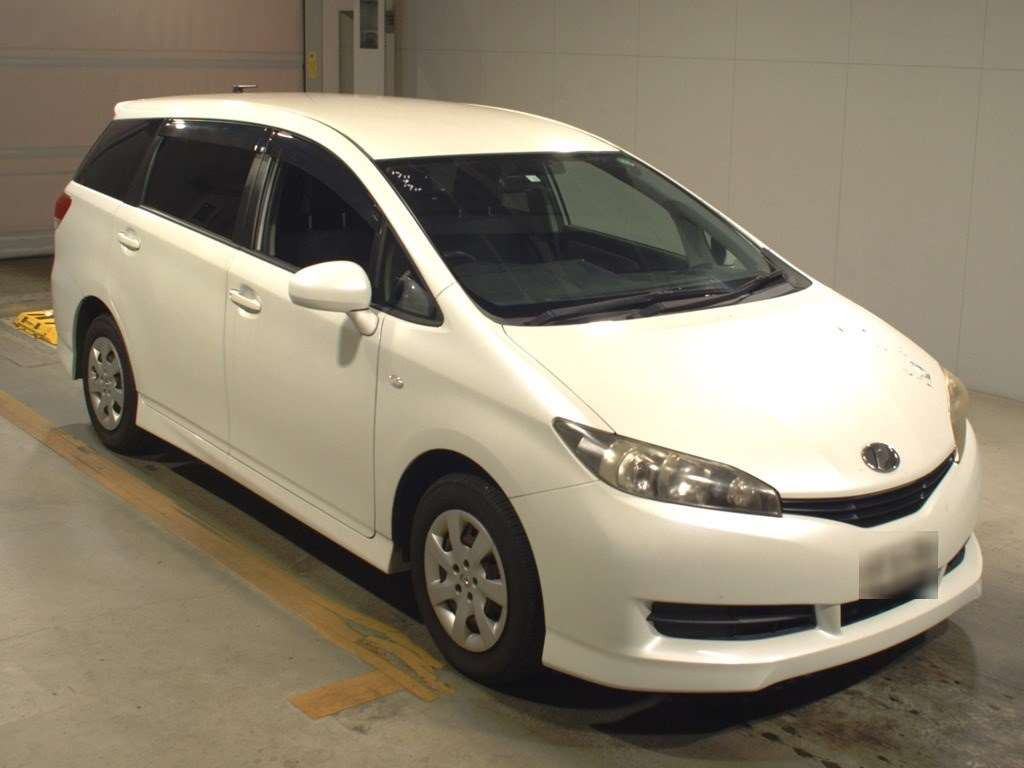 2010 Toyota Wish ZGE20G[2]