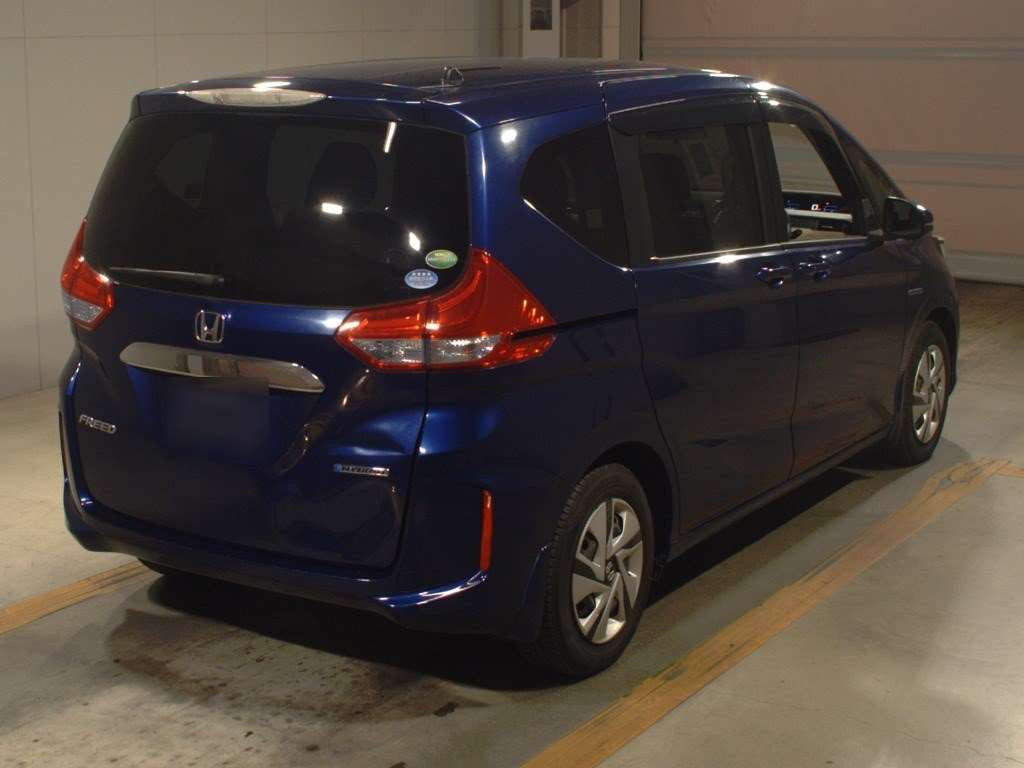 2018 Honda Freed hybrid GB7[1]