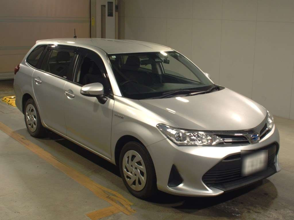 2019 Toyota Corolla Fielder NKE165G[2]