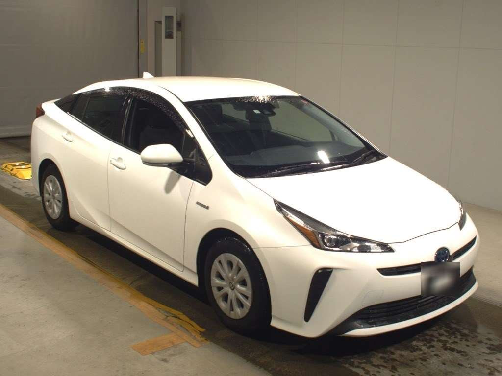 2019 Toyota Prius ZVW51[2]