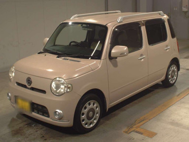 2010 Daihatsu Mira Cocoa