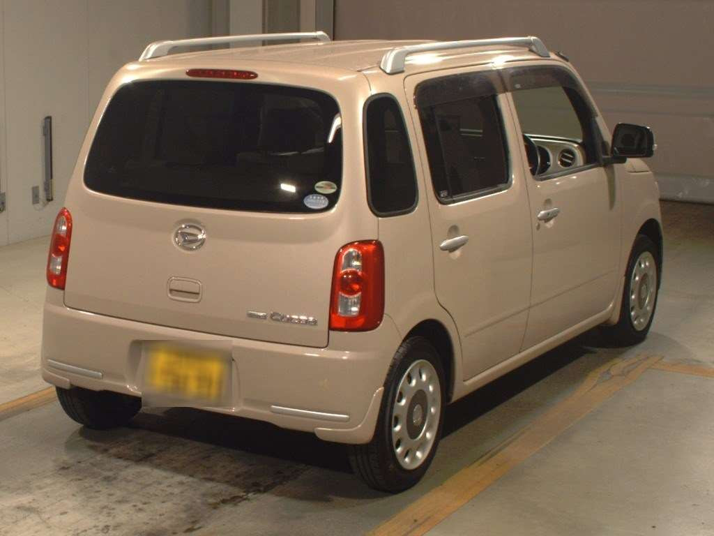 2010 Daihatsu Mira Cocoa L675S[1]