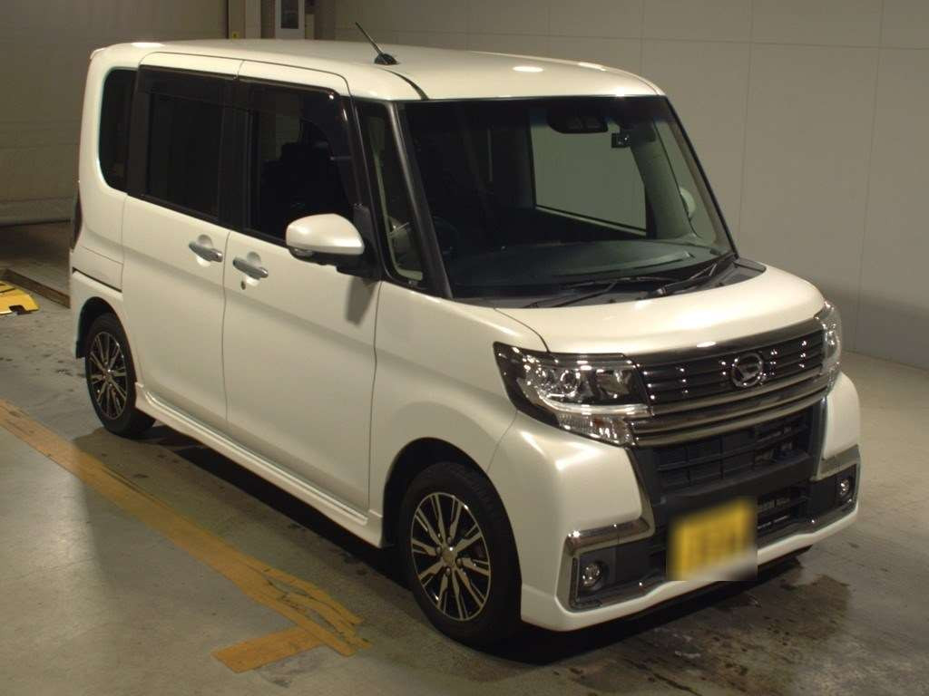 2018 Daihatsu Tanto Custom LA600S[2]