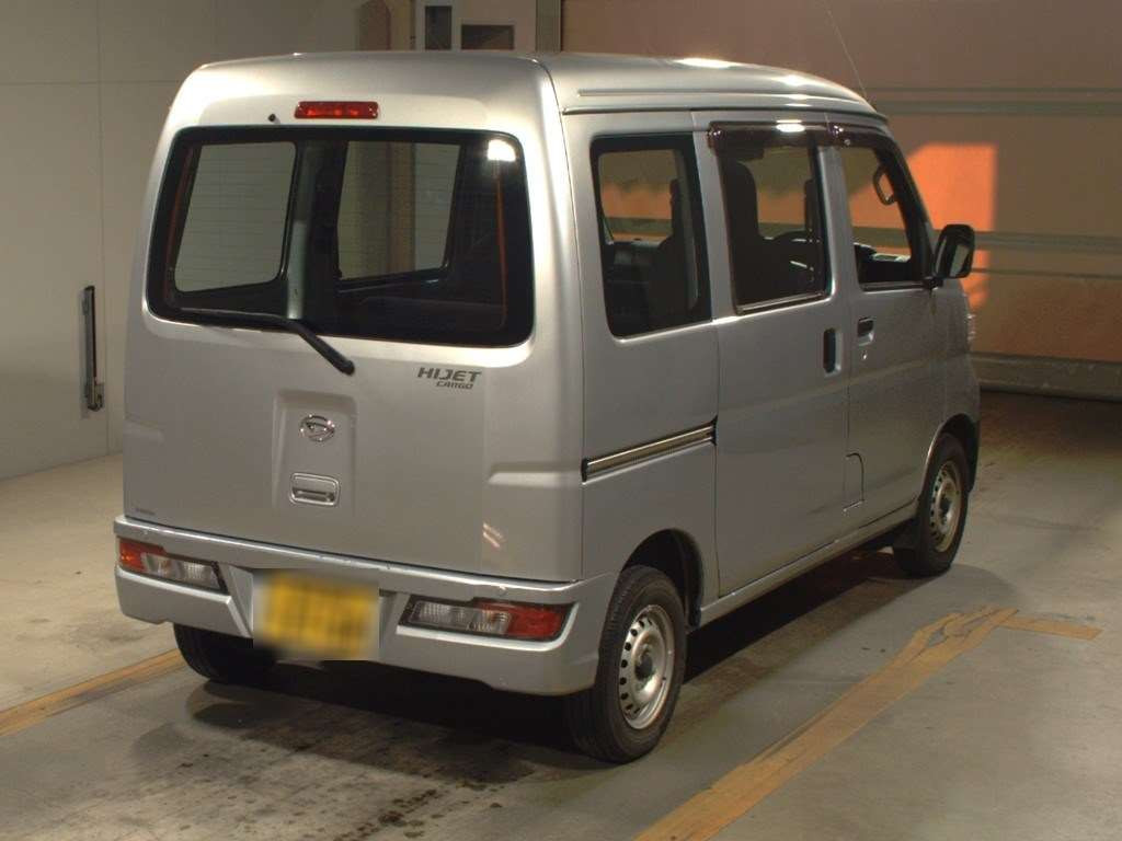 2021 Daihatsu Hijet Cargo S321V[1]