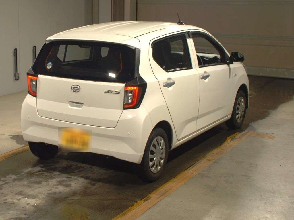 2021 Daihatsu Mira es LA350S[1]