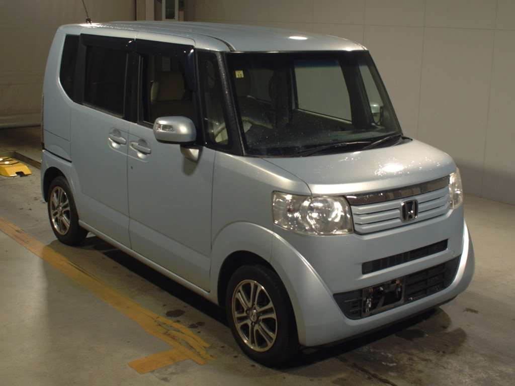 2013 Honda N-BOX JF1[2]