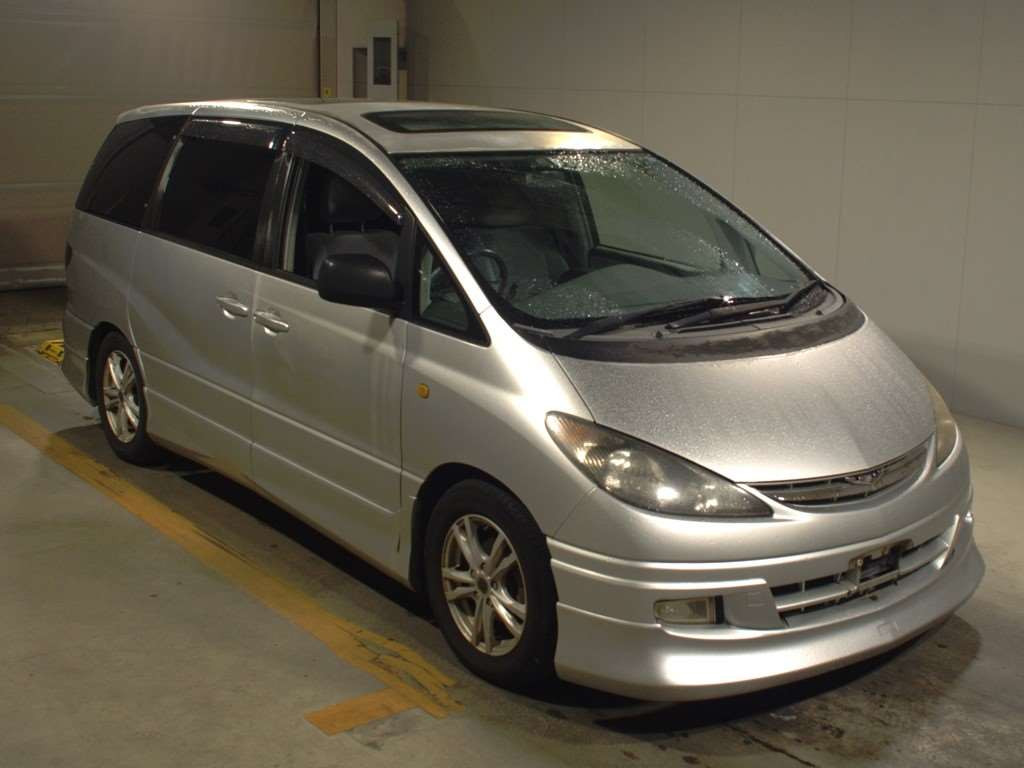 2002 Toyota Estima ACR30W[2]