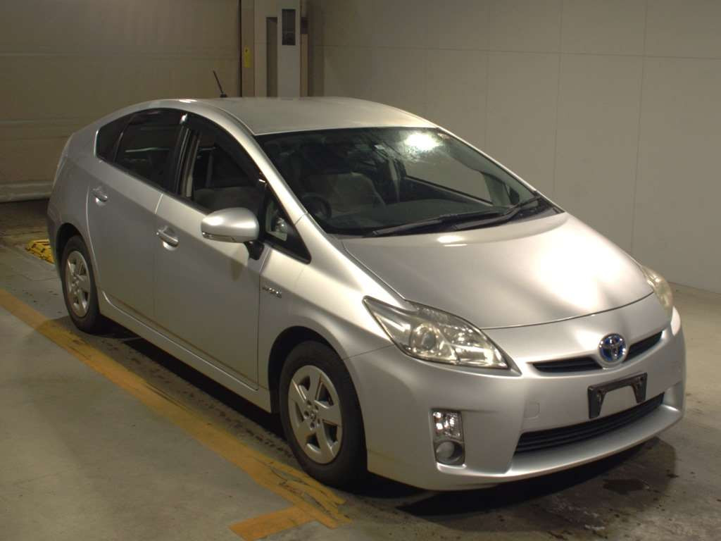 2009 Toyota Prius ZVW30[2]