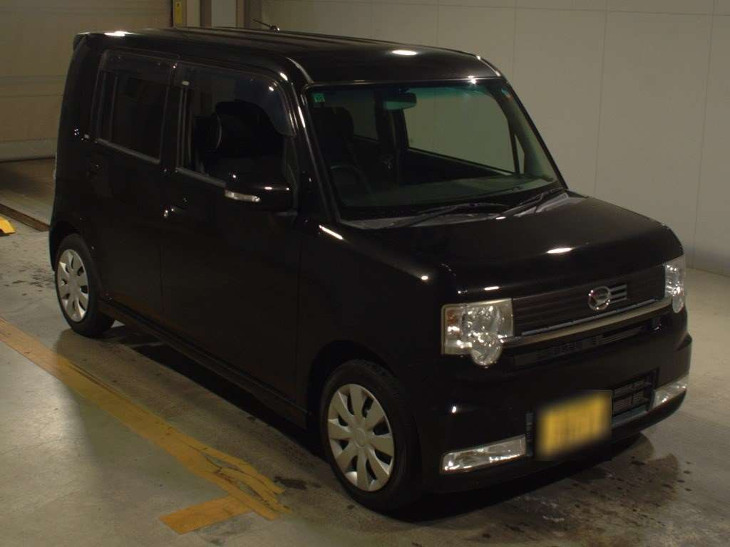 2010 Daihatsu Move Conte Custom L575S[2]