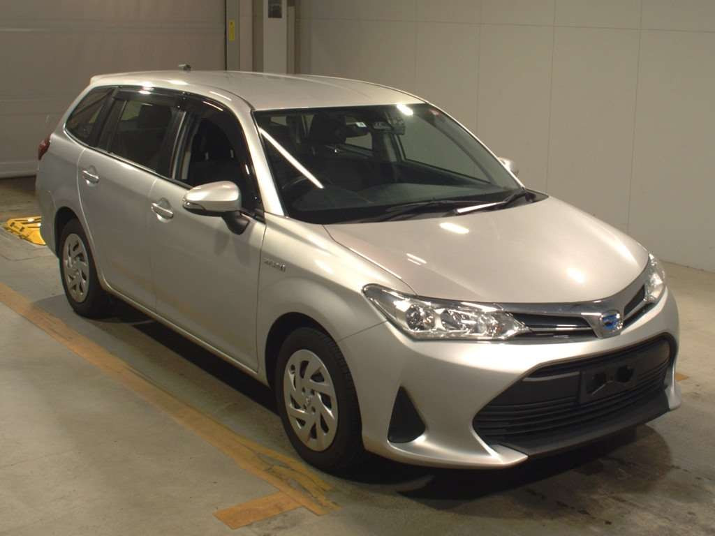 2019 Toyota Corolla Fielder NKE165G[2]