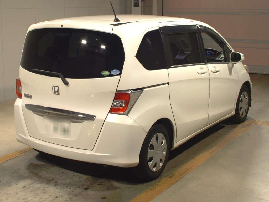 2014 Honda Freed GB3[1]