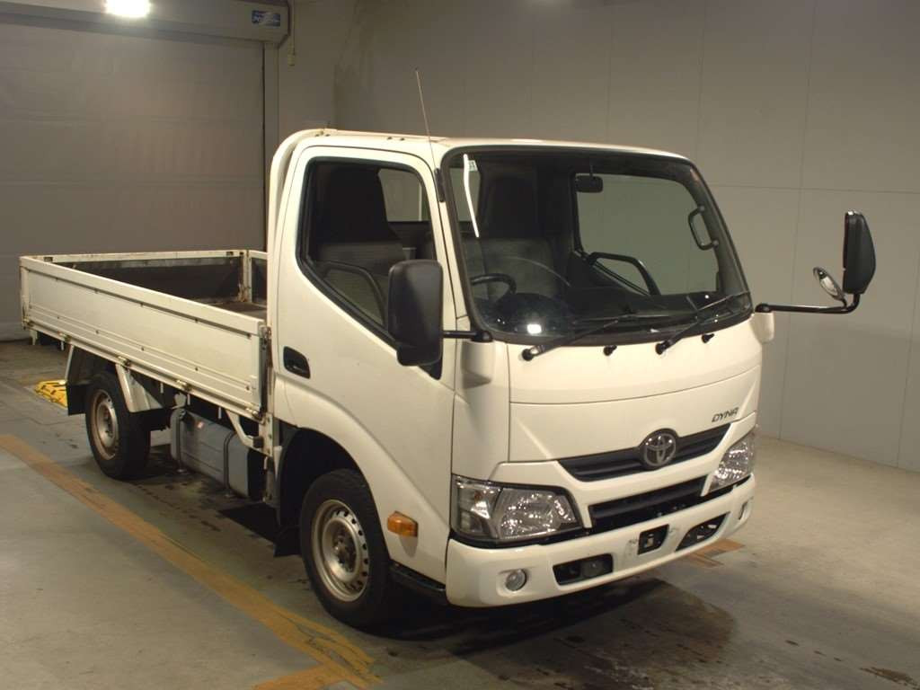 2018 Toyota Dyna Truck KDY281[2]