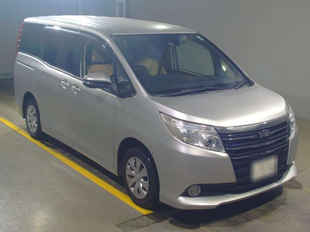 2016 Toyota Noah ZRR80G[2]