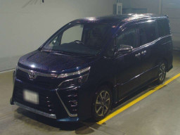 2020 Toyota Voxy