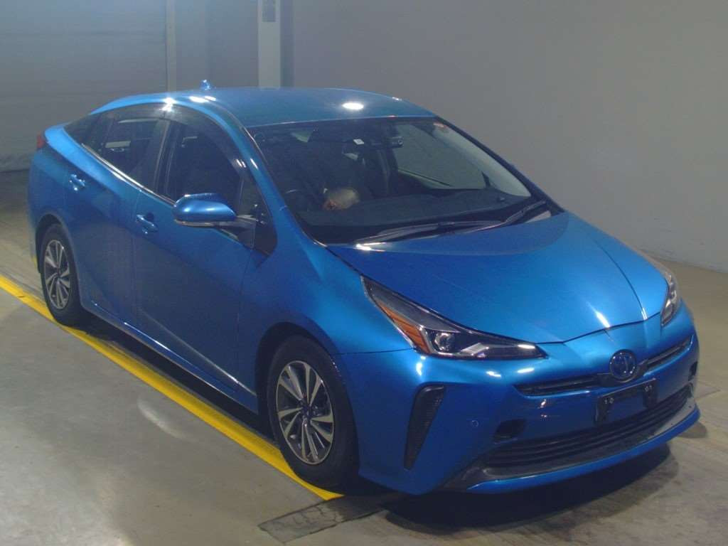 2021 Toyota Prius ZVW51[2]