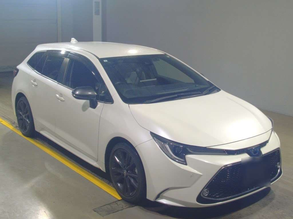 2021 Toyota Corolla Touring Wagon ZWE211W[2]