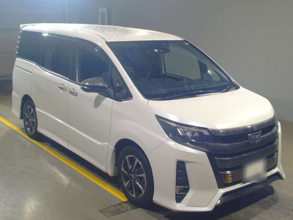 2018 Toyota Noah ZRR80W[2]