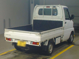 2010 Mitsubishi Minicab Truck