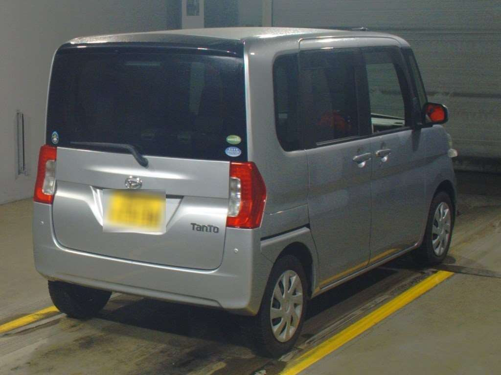 2016 Daihatsu Tanto LA600S[1]