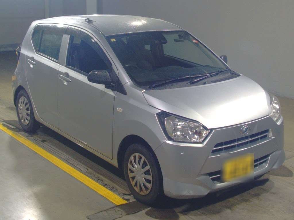 2020 Daihatsu Mira es LA350S[2]