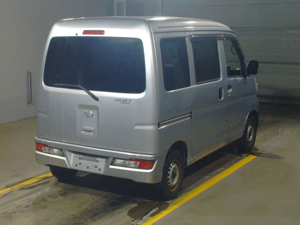 2018 Daihatsu Hijet Cargo S321V[1]