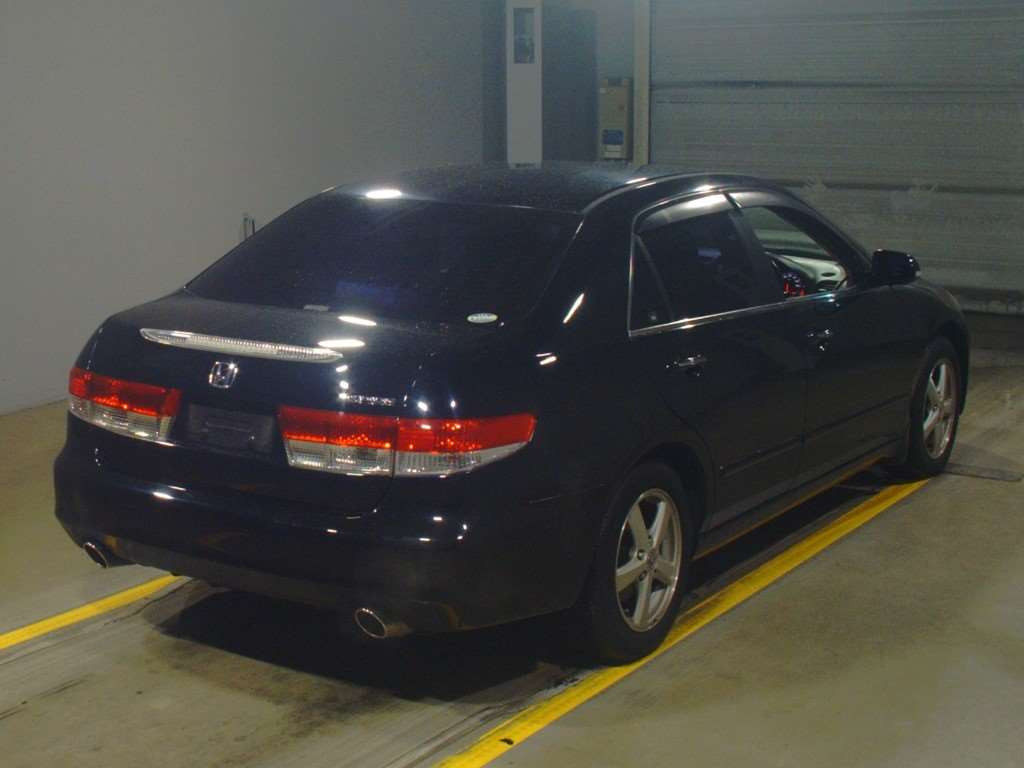 2003 Honda Inspire UC1[1]