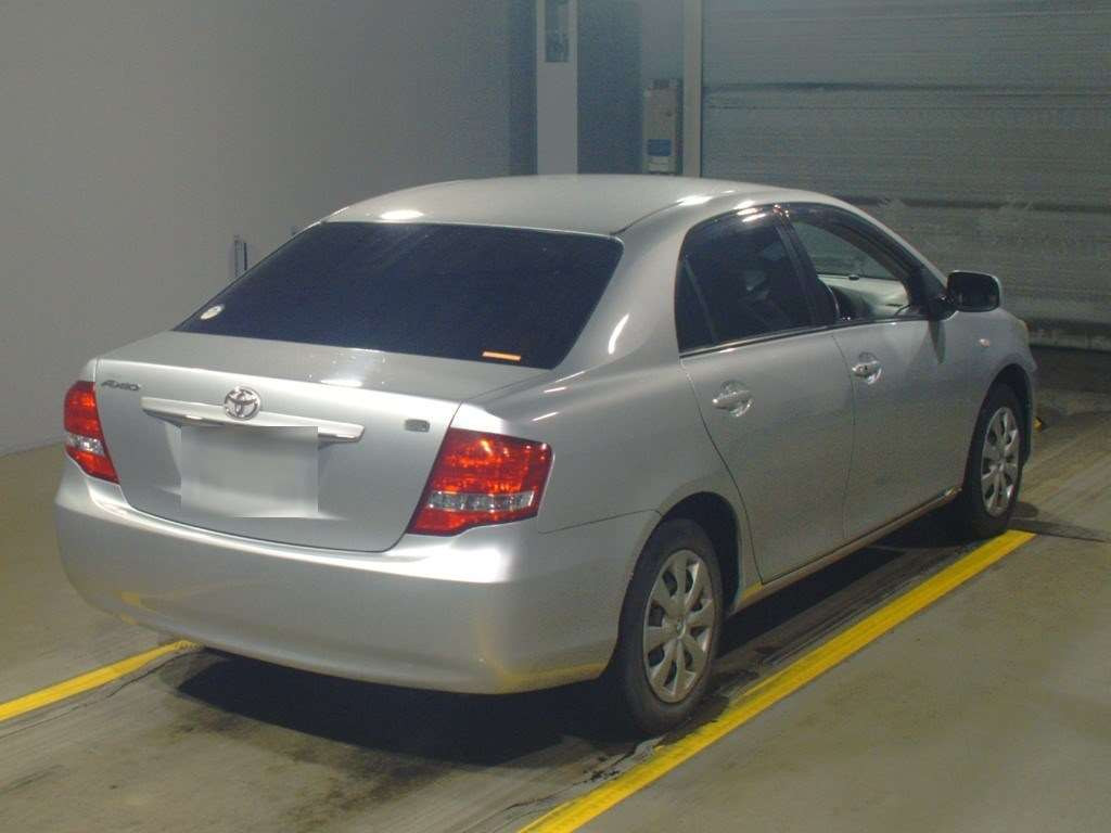 2011 Toyota Corolla Axio NZE141[1]