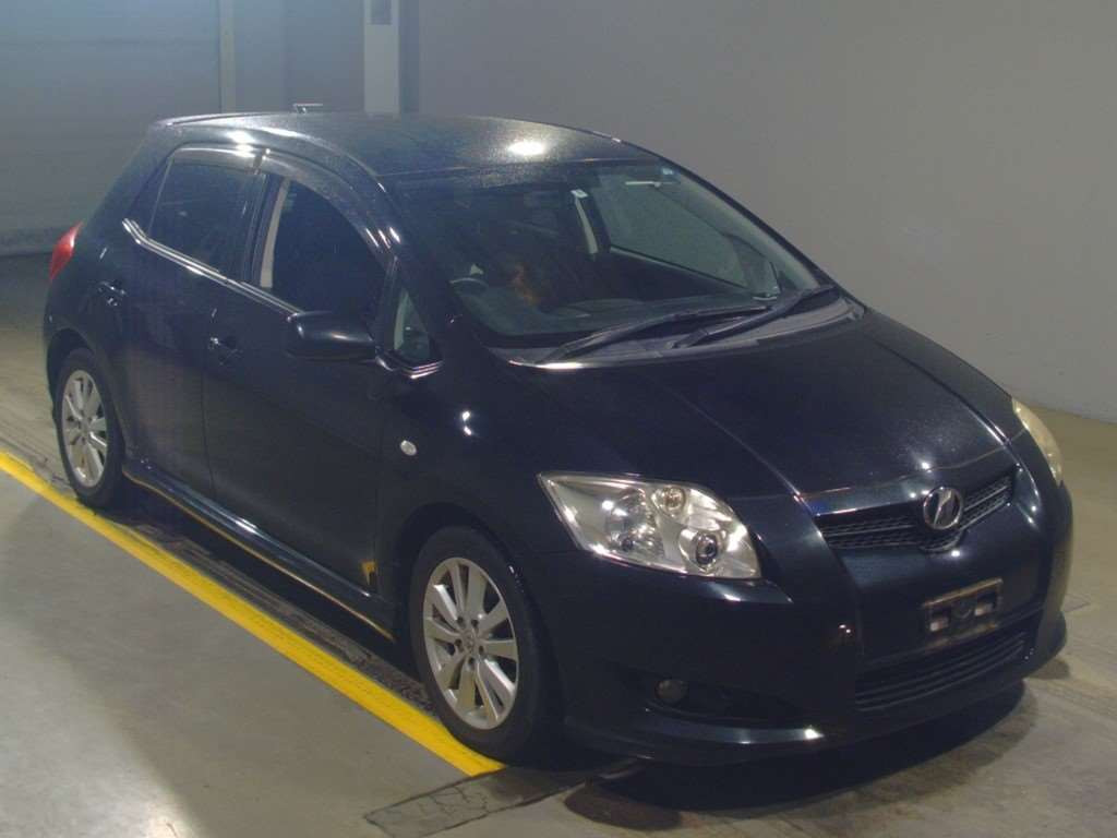 2007 Toyota Auris ZRE152H[2]