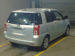 2007 Toyota Raum