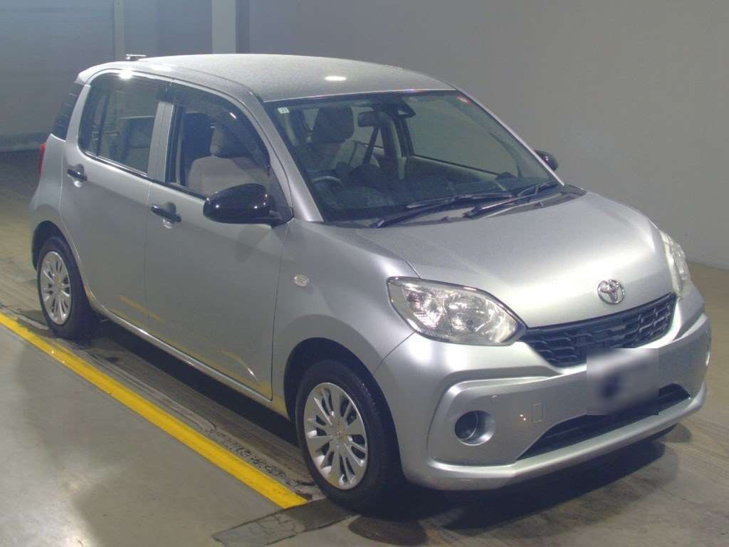 2017 Toyota Passo M700A[2]