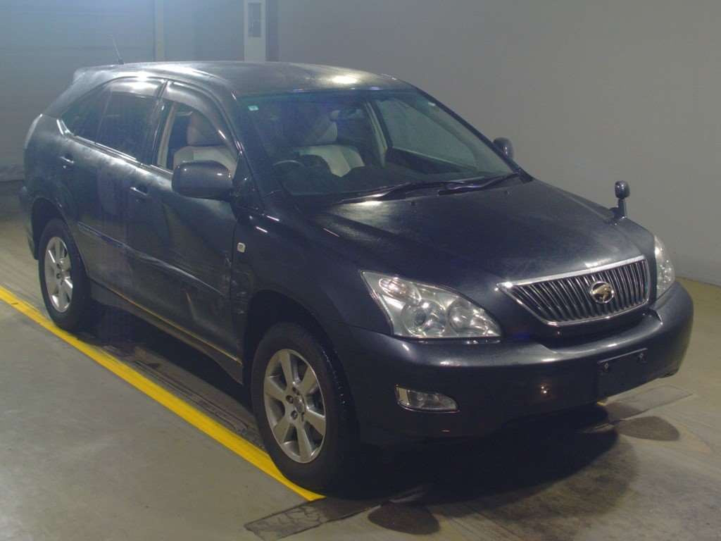 2005 Toyota Harrier ACU30W[2]