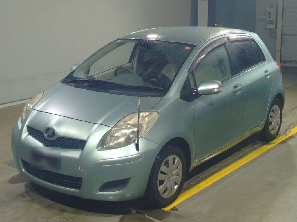 2008 Toyota Vitz SCP90[0]