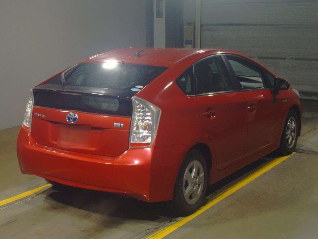 2011 Toyota Prius ZVW30[1]