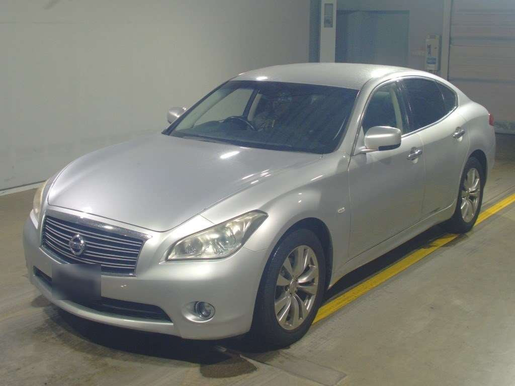 2013 Nissan Fuga Y51[0]