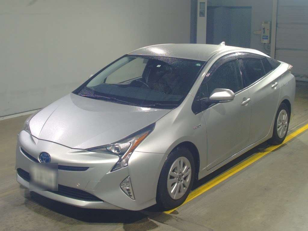 2016 Toyota Prius ZVW50[0]