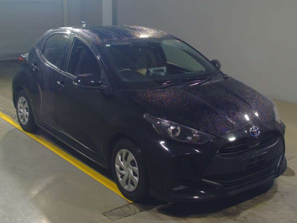 2021 Toyota YARIS MXPH10[2]