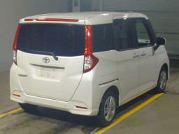 2021 Toyota Roomy