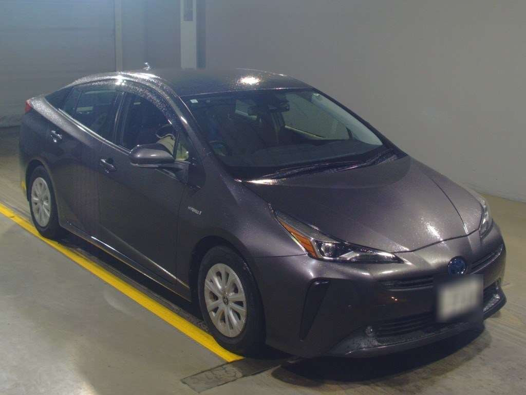 2019 Toyota Prius ZVW51[2]