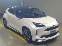 2021 Toyota YARIS CROSS