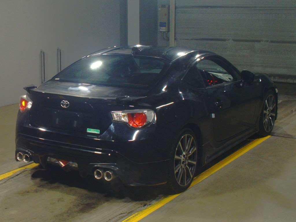 2016 Toyota 86 ZN6[1]