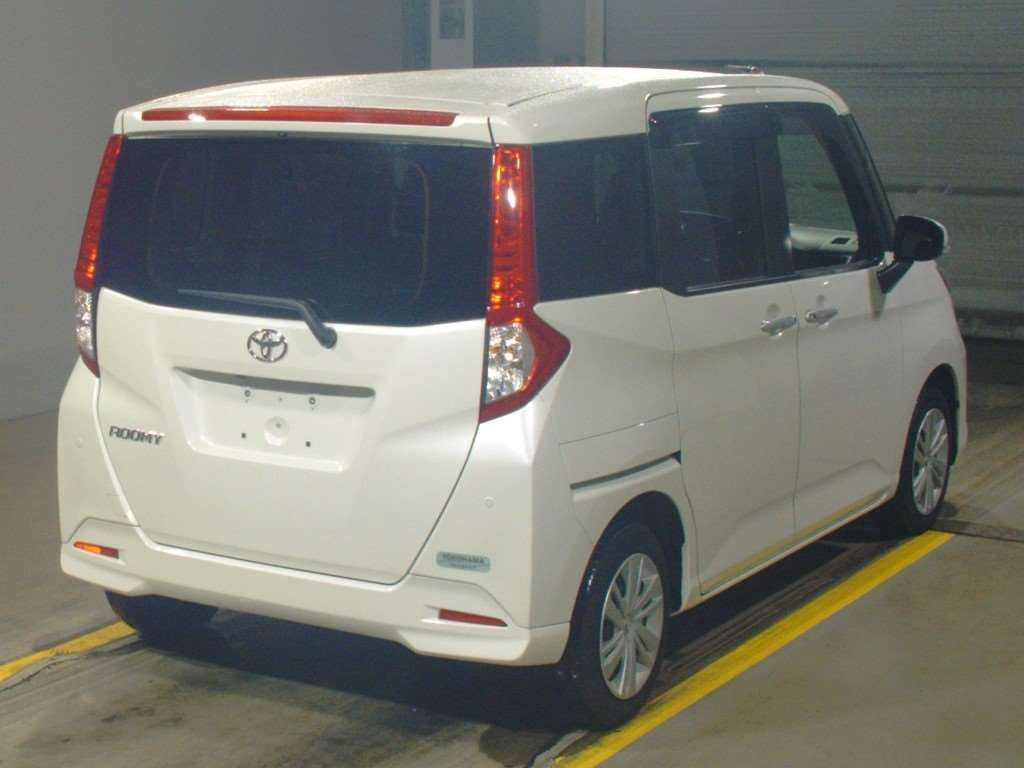 2021 Toyota Roomy M900A[1]