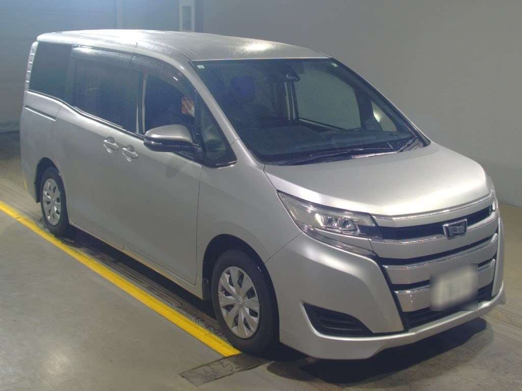 2019 Toyota Noah ZRR80G[2]