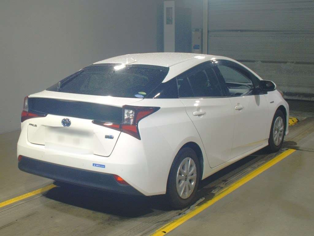 2019 Toyota Prius ZVW51[1]