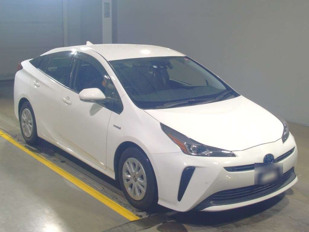 2019 Toyota Prius ZVW51[2]