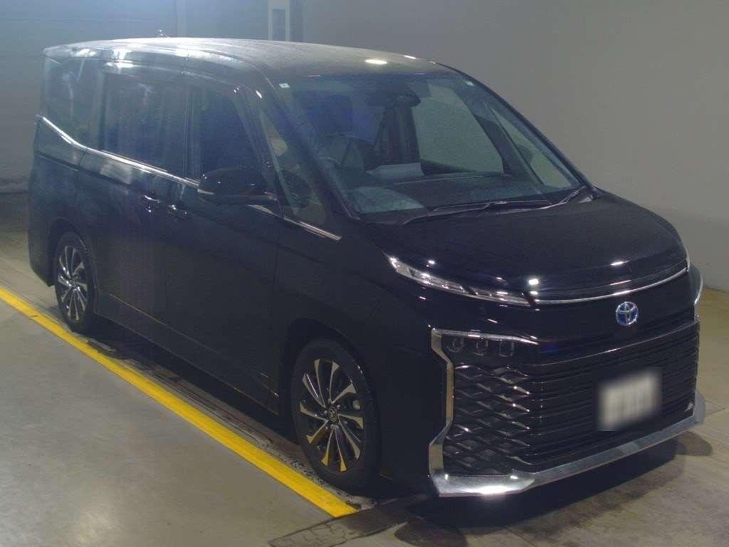 2024 Toyota Voxy ZWR90W[2]