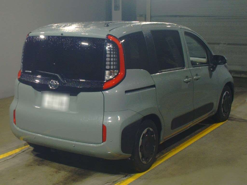 2023 Toyota Sienta MXPC10G[1]