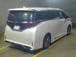 2023 Toyota Alphard