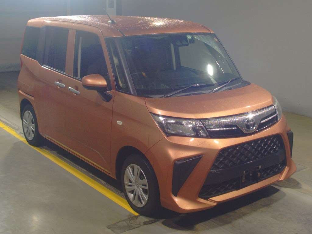 2021 Toyota Roomy M900A[2]