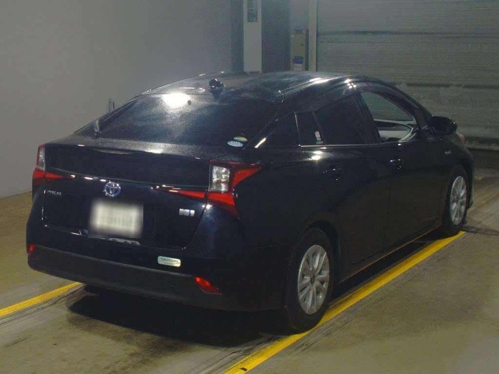 2019 Toyota Prius ZVW51[1]